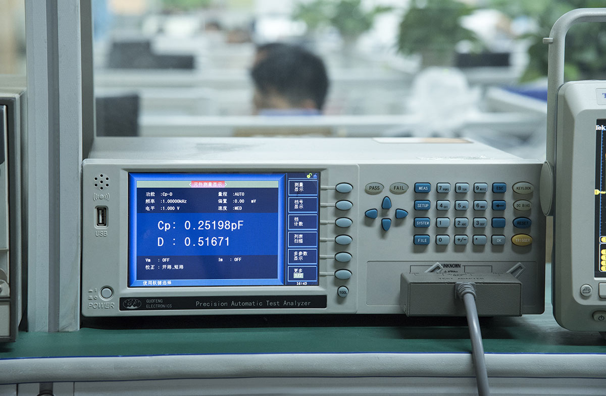 ����777(�й�)Ӣ���ж����ٷ�����ͬ��