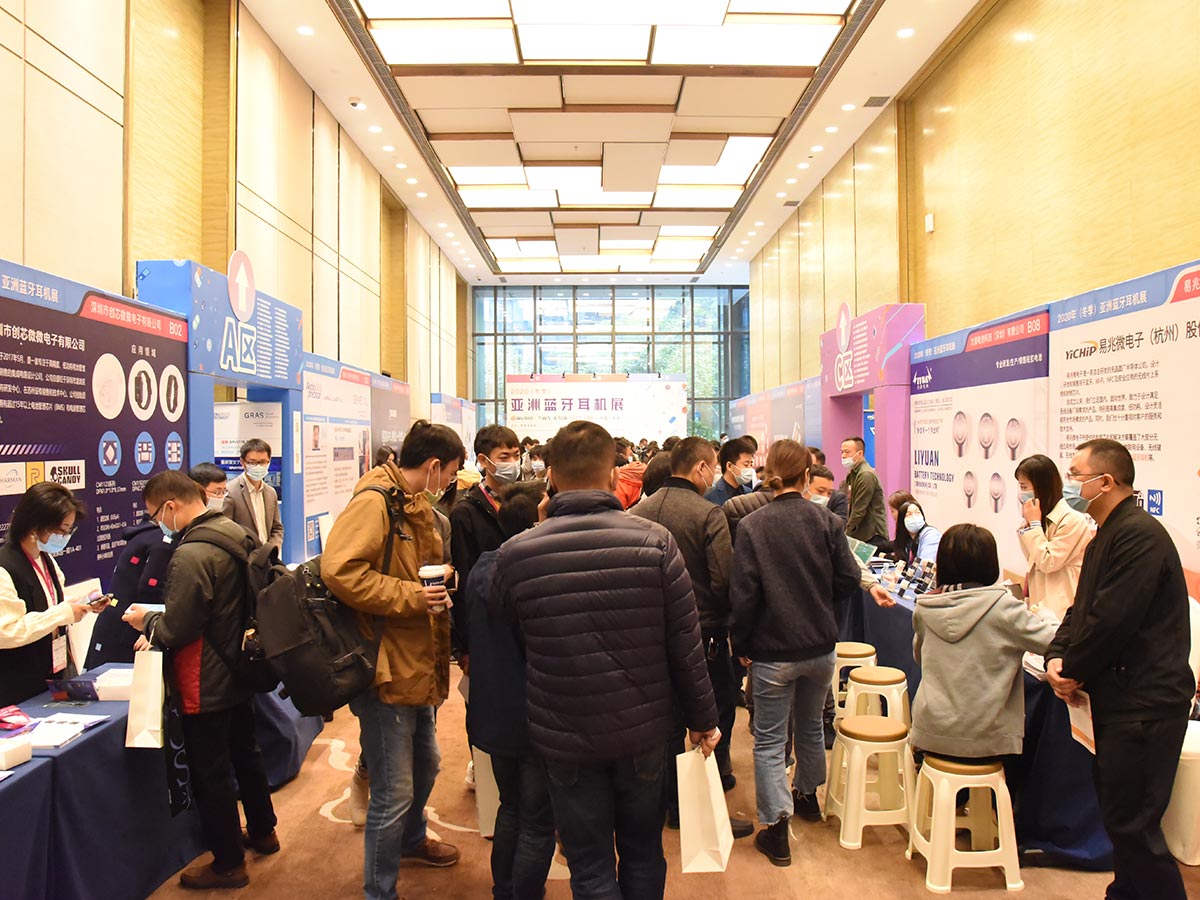 ����777(�й�)Ӣ���ж����ٷ�����ͬ��