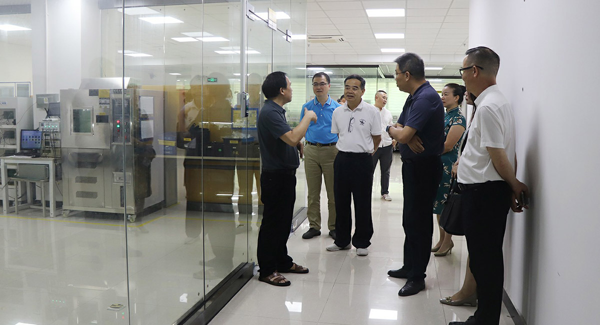 1702027145228111.jpg 1686362863827749.jpg