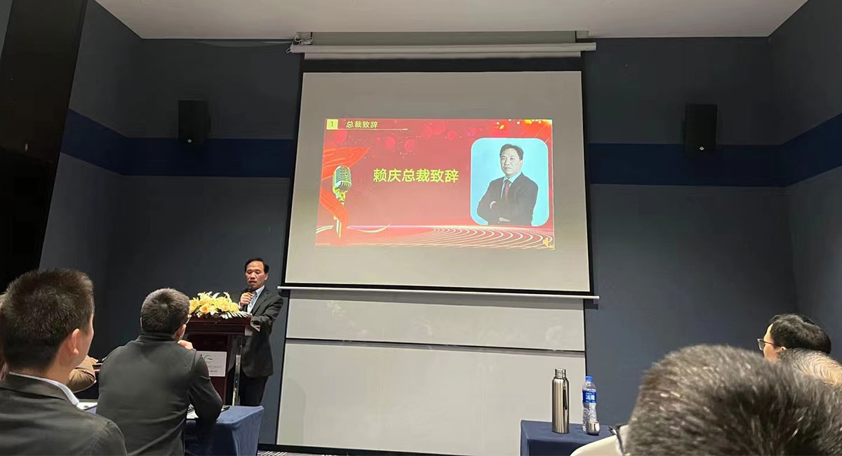 1702281326935682.jpg 2.jpg