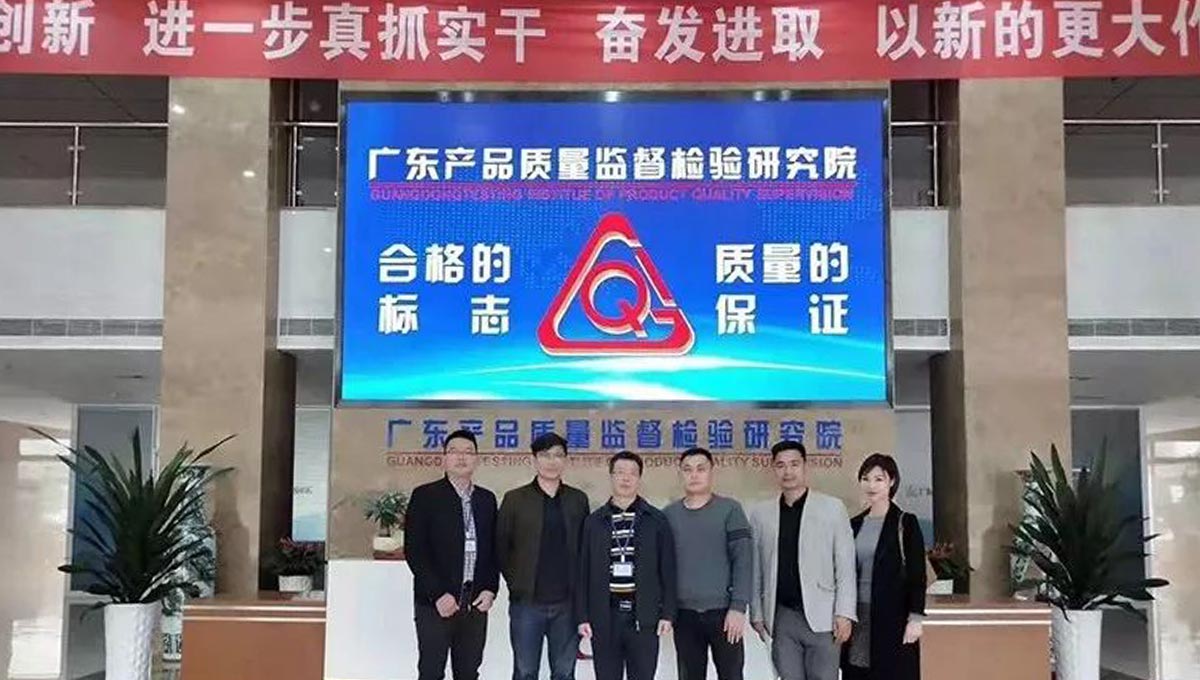 1702454493472865.jpg 大行动01.jpg