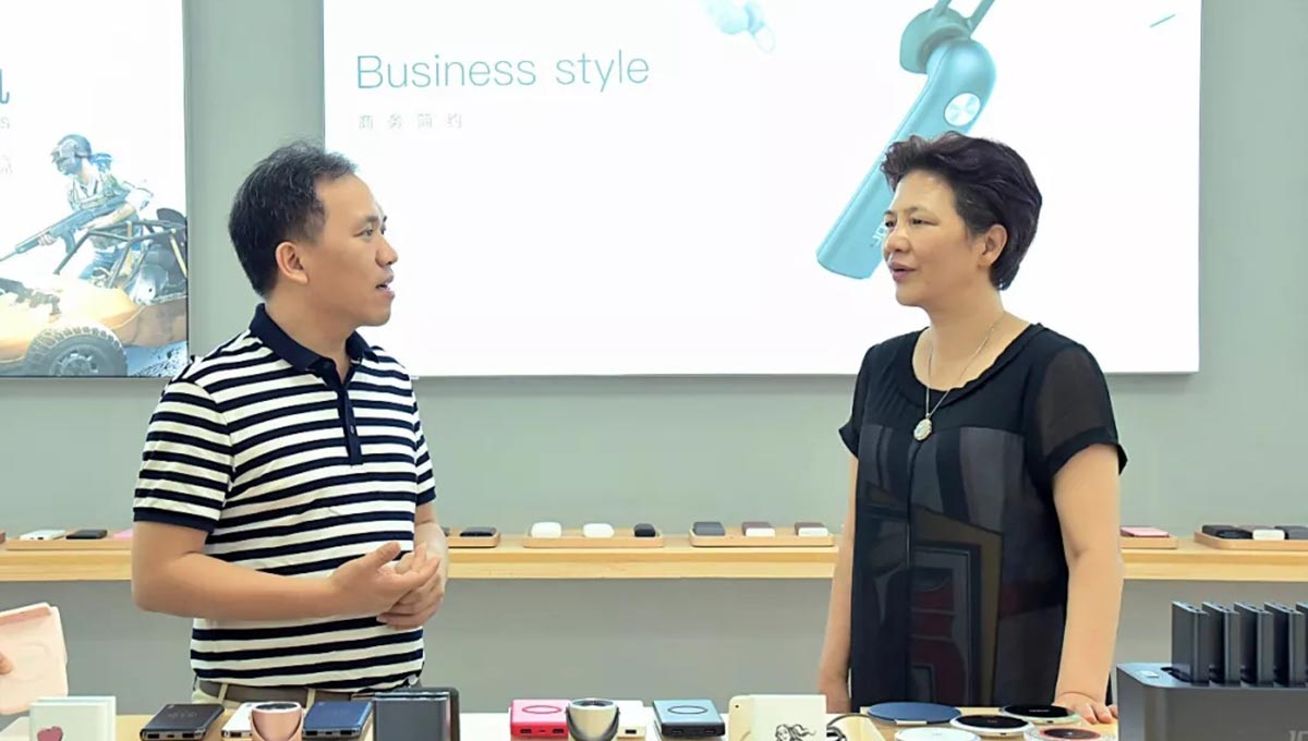 1702456470708165.jpg 莅临指导02.jpg