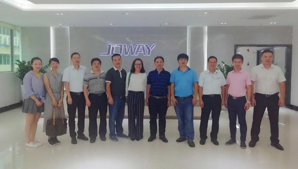 1702457160235891.jpg 江西电信05.jpg