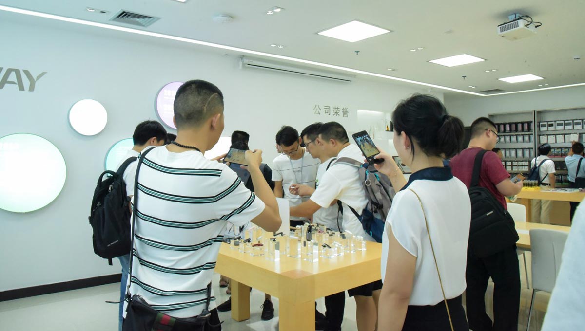 1702457635527825.jpg ÐÐÒµÊ×´´04.jpg